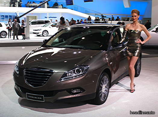 2010NAIASchryslerdelta-524