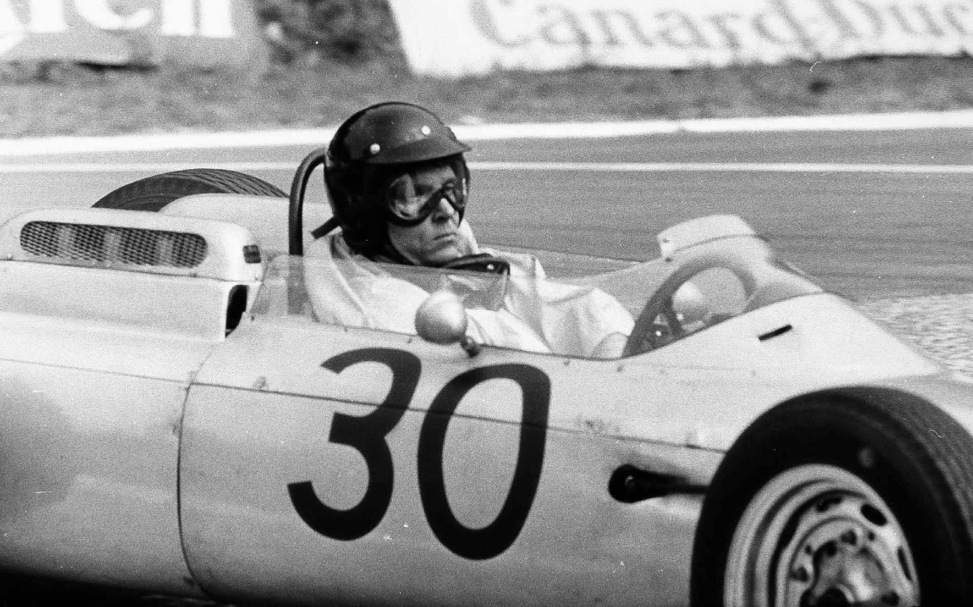 Dan Gurney wins the 1962 French GP for Porsche